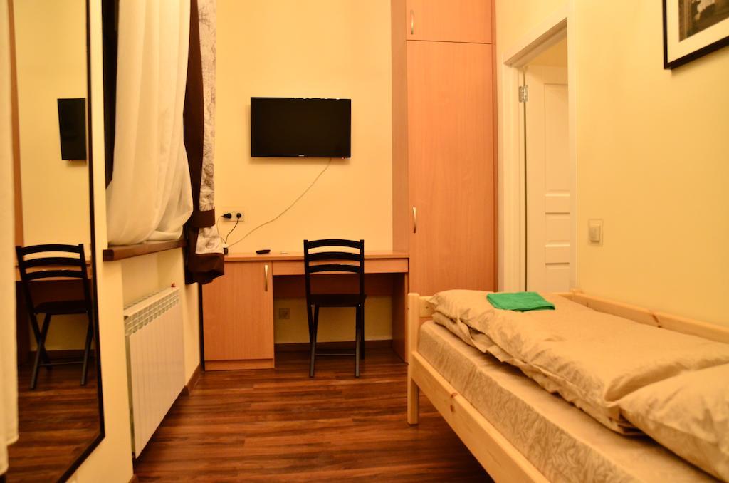 Belokorichi Hotell Kiev Rum bild