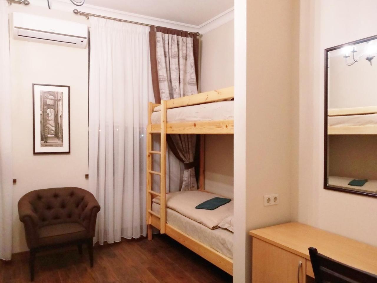 Belokorichi Hotell Kiev Exteriör bild
