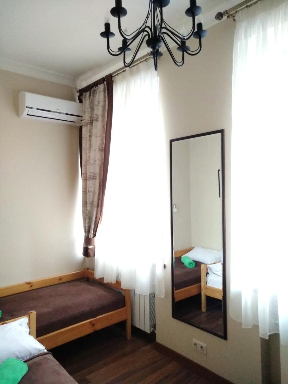 Belokorichi Hotell Kiev Exteriör bild