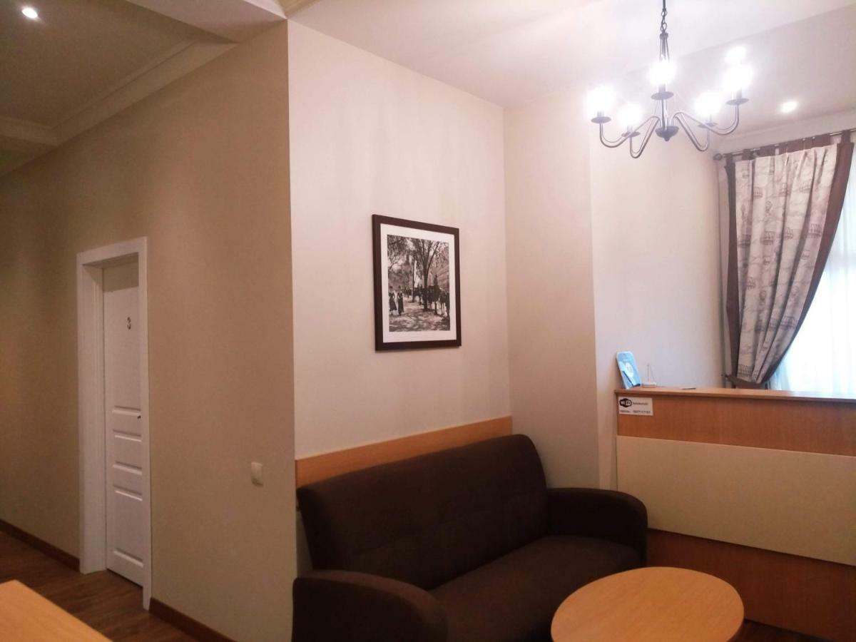 Belokorichi Hotell Kiev Exteriör bild