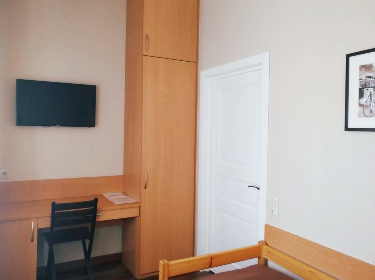 Belokorichi Hotell Kiev Exteriör bild