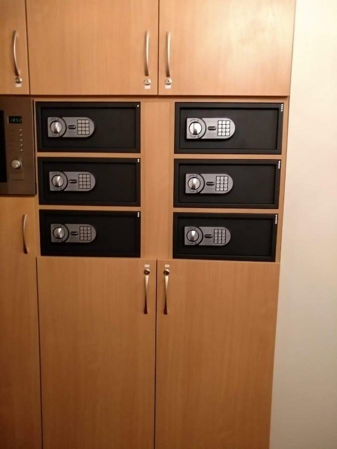 Belokorichi Hotell Kiev Exteriör bild